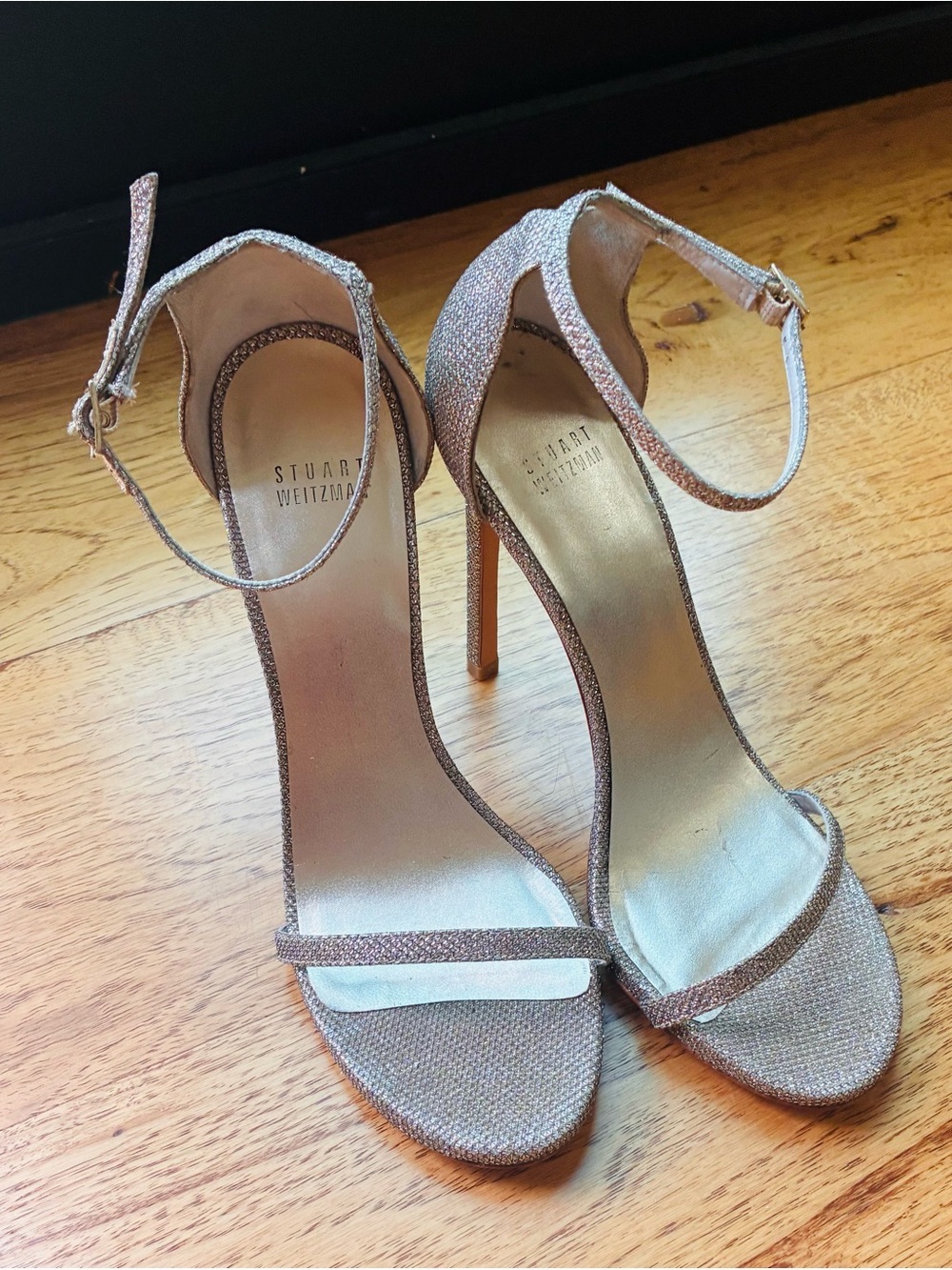 Stuart Weitzman Rose Gold Ankle-Strap Sandals size 8 👠 homecoming prom wedding